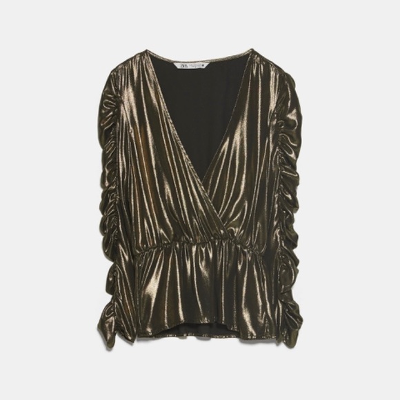 HP!! 🎉NEW Zara Metallic Ruched Top - Picture 2 of 3